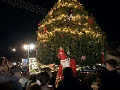 Φωταγώγηση Χριστουγεννιάτικου Δέντρου 2025